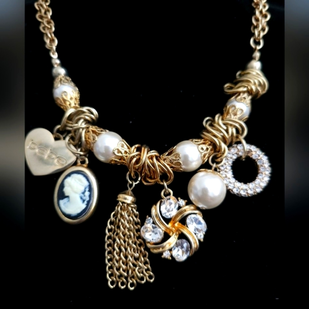 Bebe | EUC Gorgeous Gold Tone Faux Pearl Bling Charms Statement Necklace - Picture 2 of 8
